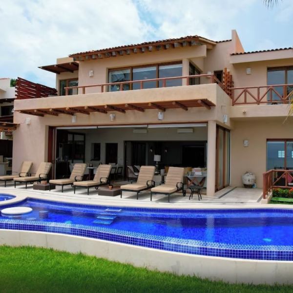 PUNTA ESMERALDA